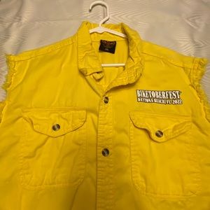 Yellow, 2XL Sleeveless Daytona 2022 Biketoberfest shirt.